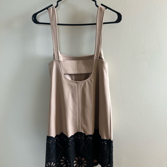 Anthropologie Sleeveless Square Neck Tan Faux Leather Scalloped Dress Size 8 - Picture 6 of 10